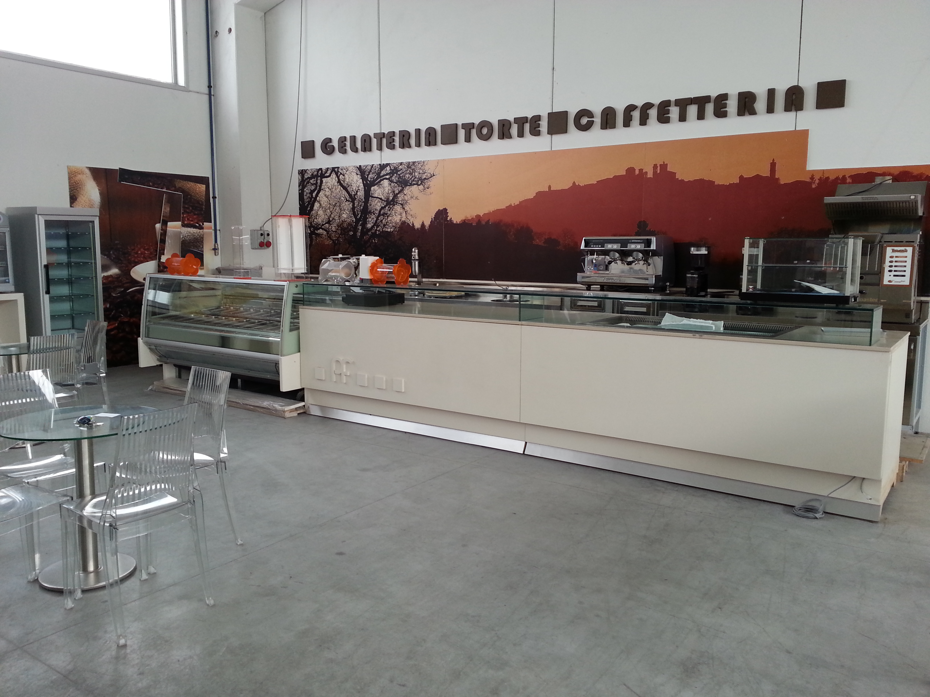 Arredamento completo per bar gelateria ar 70 10 usato