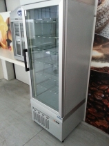 Thumb2-Tekna Vetrina Esposizione torte Re 22   10